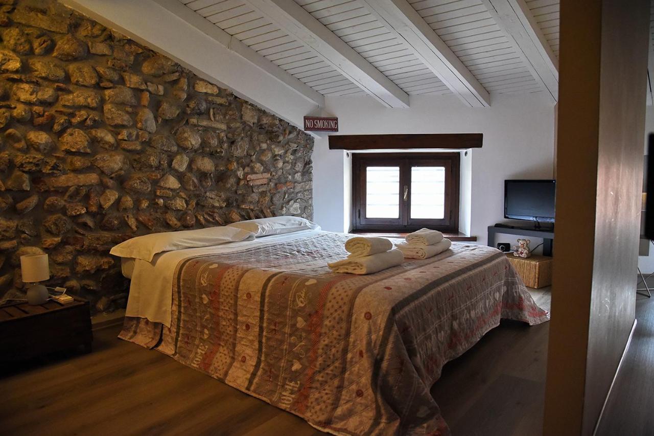 Prigioni House Bed & Breakfast Peschiera del Garda Ngoại thất bức ảnh