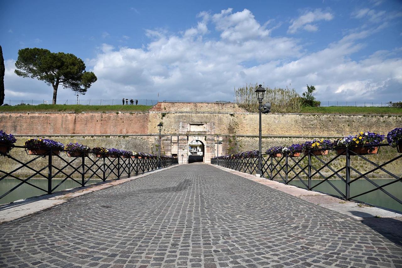 Prigioni House Bed & Breakfast Peschiera del Garda Ngoại thất bức ảnh