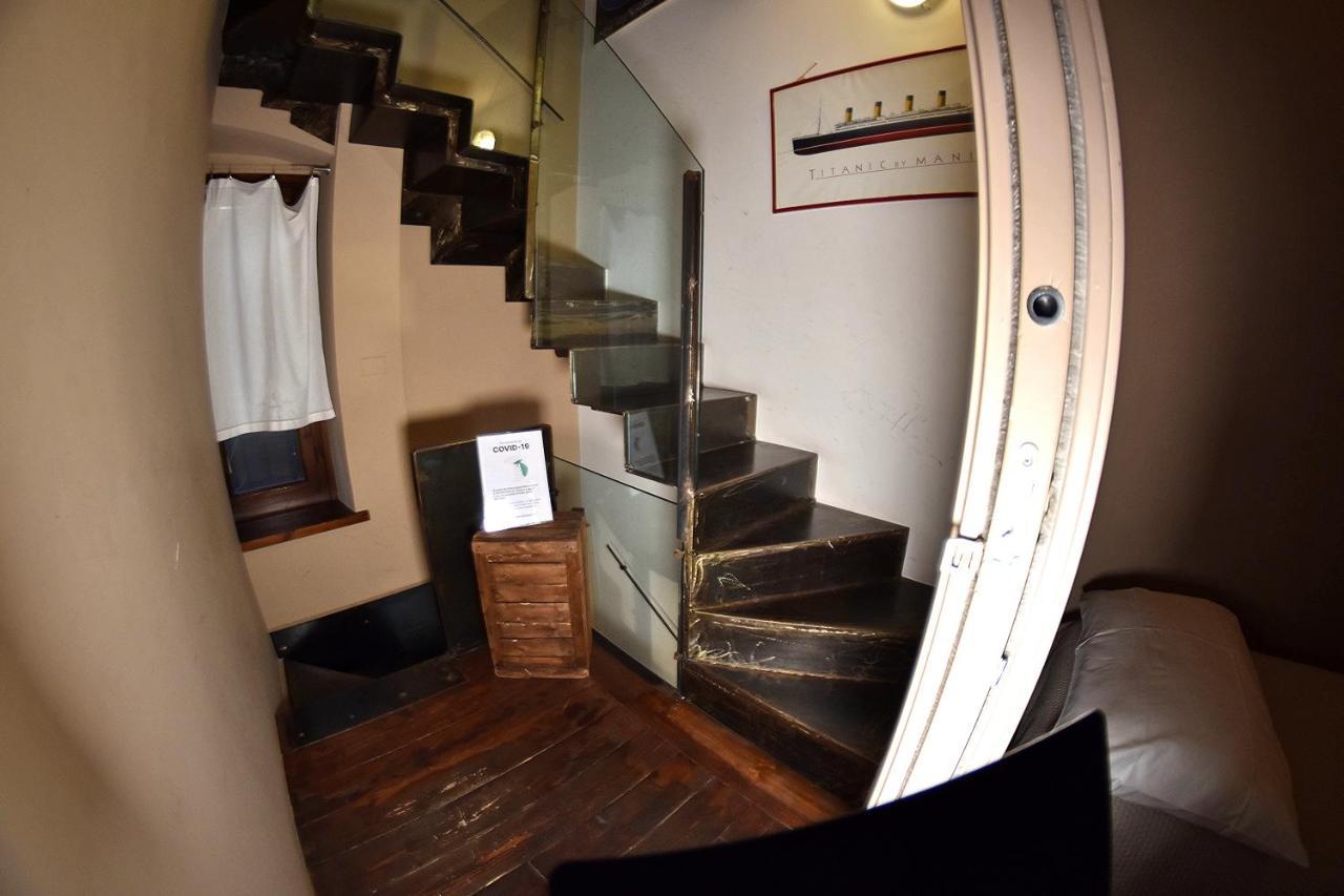 Prigioni House Bed & Breakfast Peschiera del Garda Ngoại thất bức ảnh