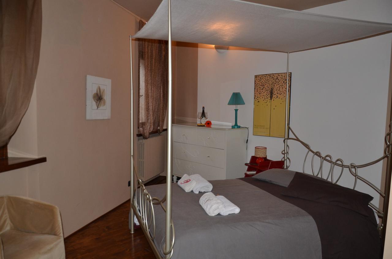 Prigioni House Bed & Breakfast Peschiera del Garda Ngoại thất bức ảnh