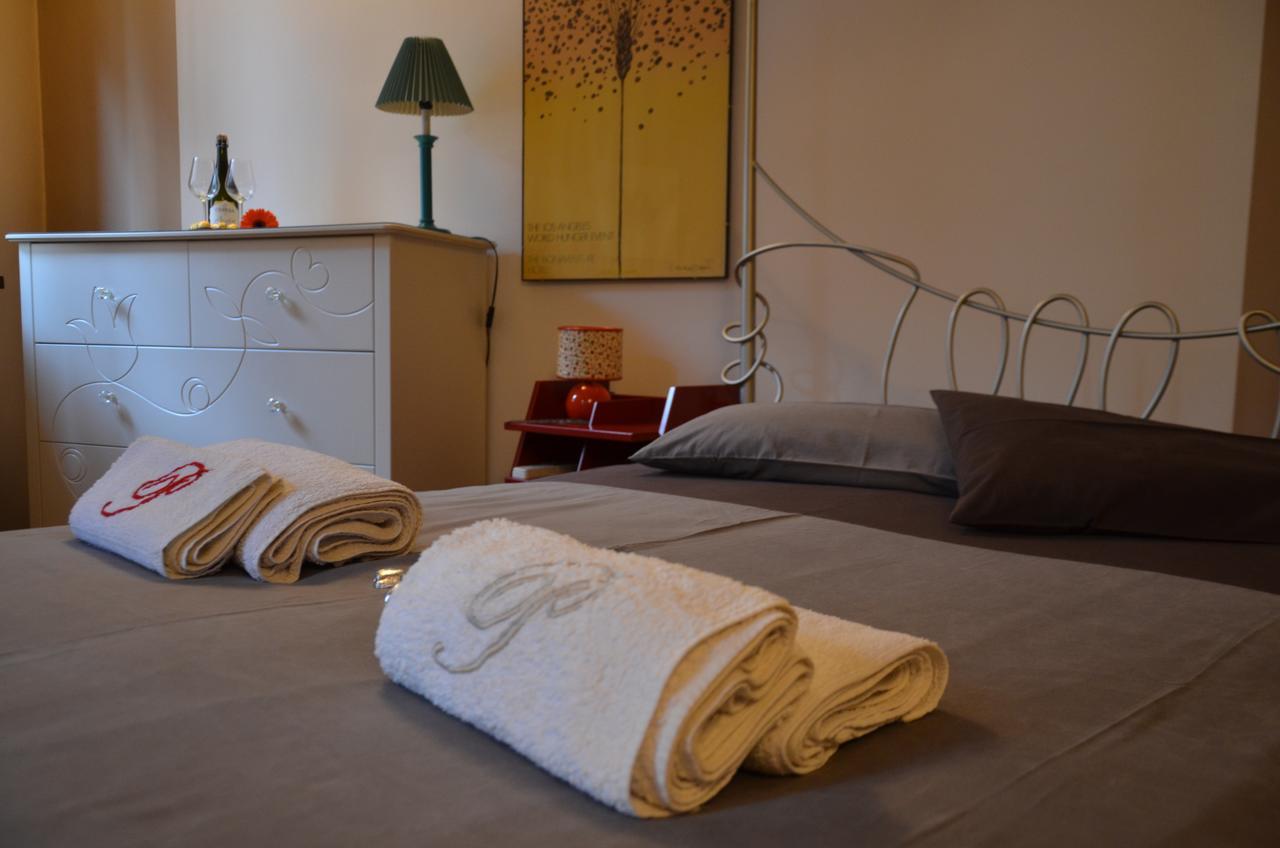 Prigioni House Bed & Breakfast Peschiera del Garda Ngoại thất bức ảnh